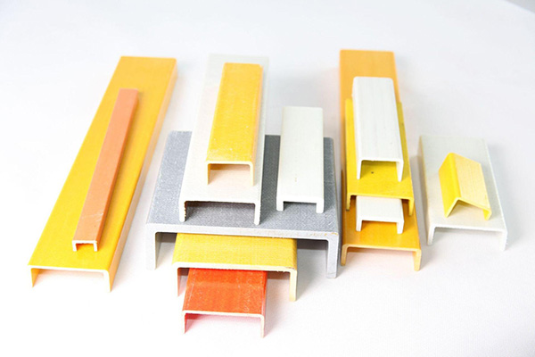 ����䓲��